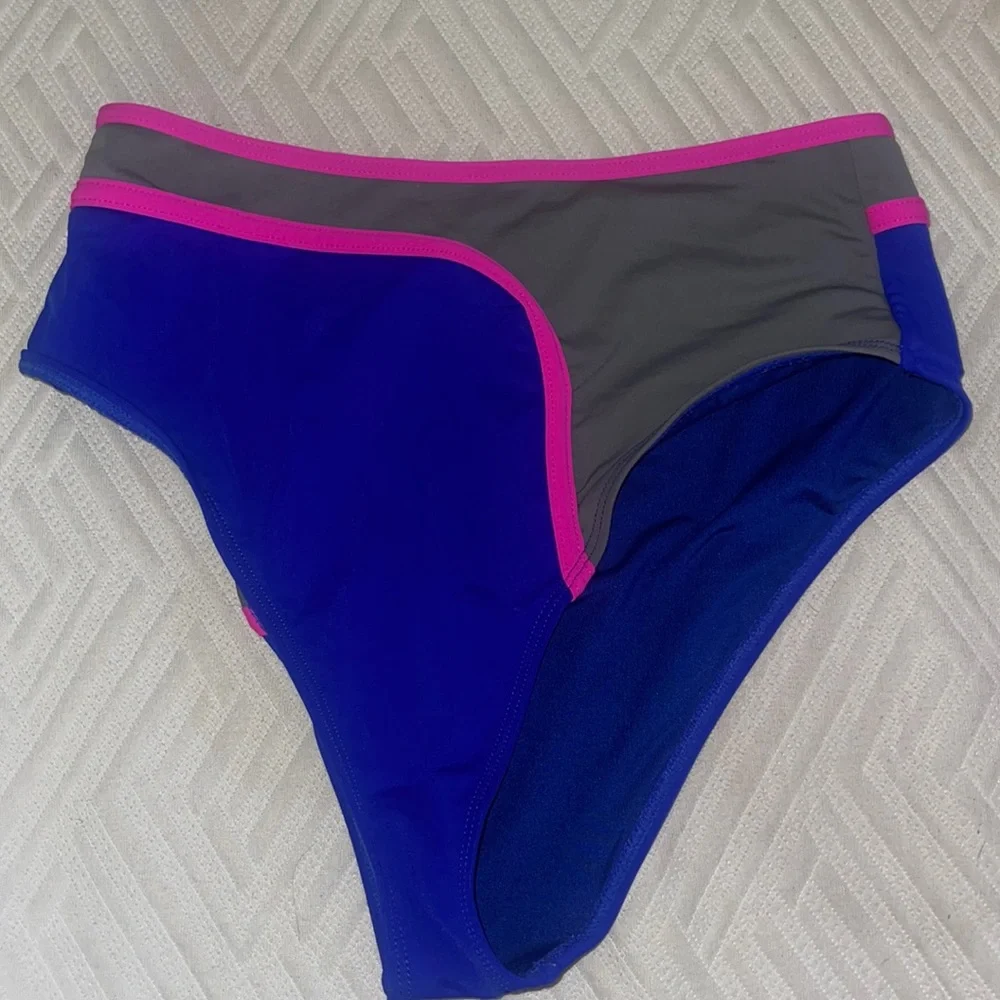 Bikini bottom - Picture 1 of 1